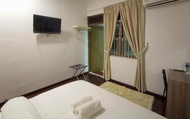 OYO HOME 90260 Natol Homestay London