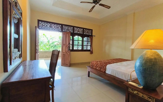 Warji House 2 Bisma – Guest Rooms – Ubud