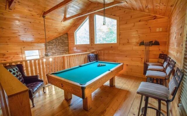 46 Bear Necessites - 2 Br Cabin