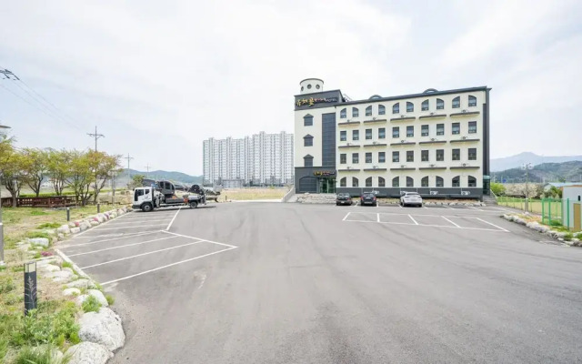 Yangyang Yuchaekkotyanggicheoreom