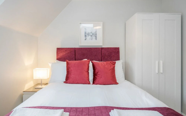 Roomspace Apartments -King Johns Place