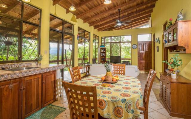 Kiskadee Casa