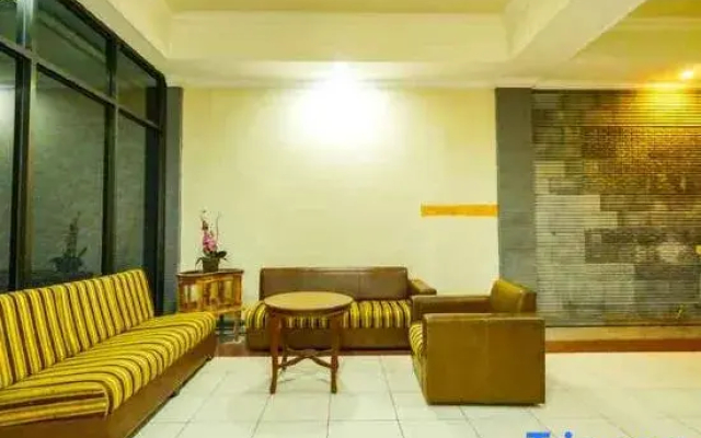 Tripletree Novon Family Hotel