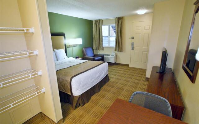 Extended Stay America Suites - Winston-Salem - Hanes Mall Blvd.