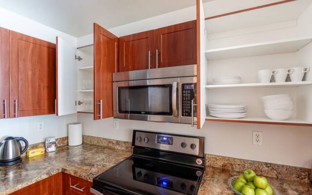 Brickell Family Travel Suites