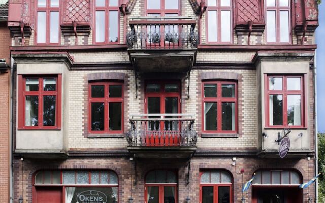 hotelImage