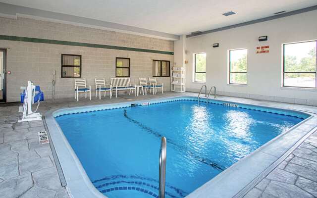 Quality Inn Near Six Flags St. Louis