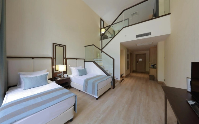 Juju Premier Palace 