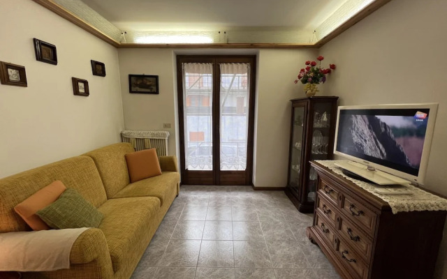 060 Trilocale Giustino