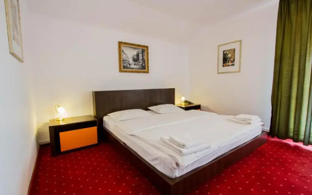 Complex Turistic Max International