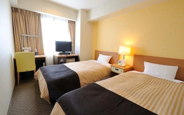 Grand Hotel God 奈中-Hiratsuka annex parking (self-propelled)