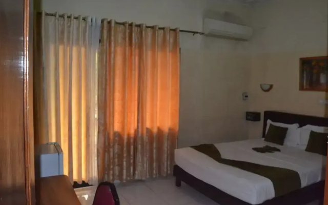 Hotel Finesse
