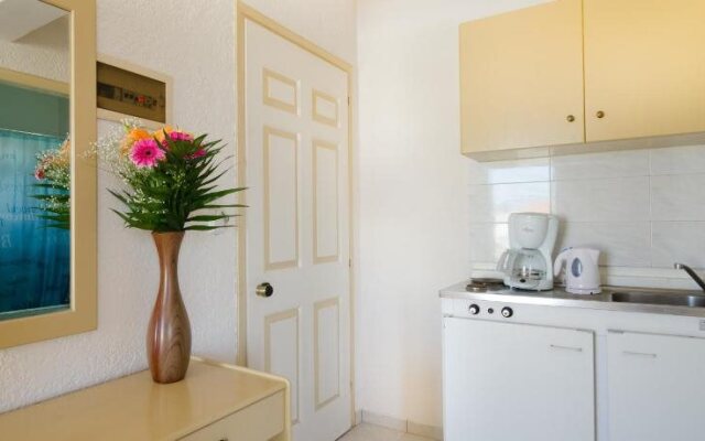 Eugenia studios & apartments