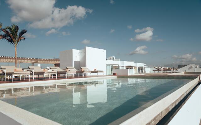 Antera Hotel & Residences