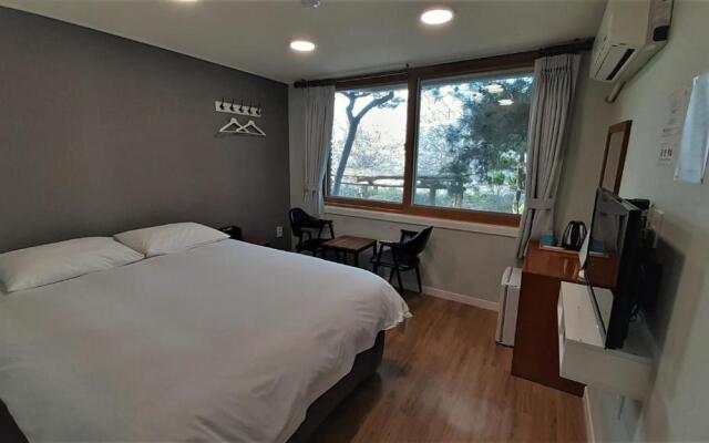 Hotel Jirisan Haetsal