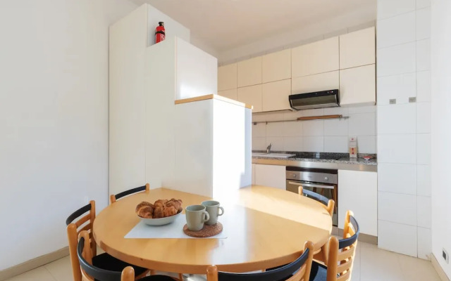 Welcoming Flats by Lake Como