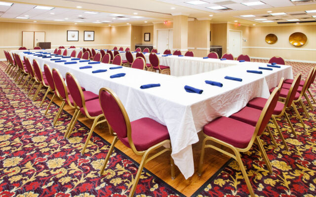 Holiday Inn Oceanfront @ Surfside Beach