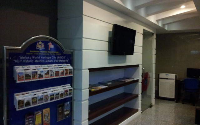 Desa Queenspark Hotel