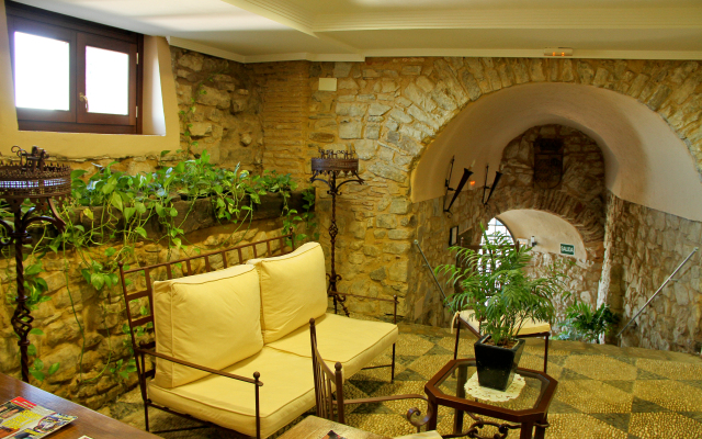 TUGASA Hotel Castillo de Castellar