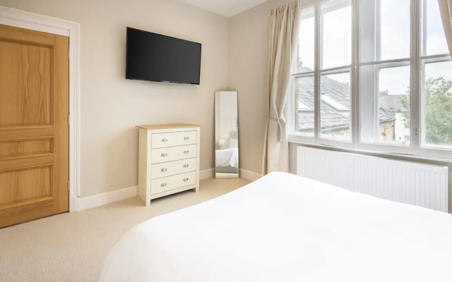 Host Stay South Street House