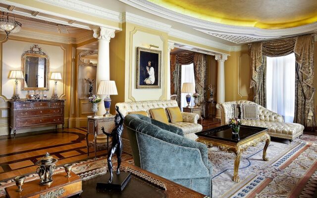 Hotel Grande Bretagne, a Luxury Collection Hotel, Athens