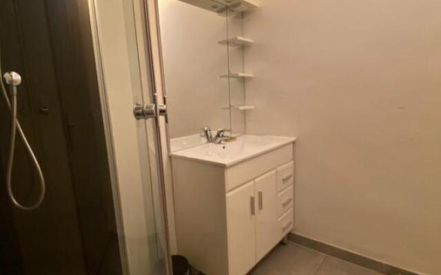 Cœur de ville au 1er 66M2, vu sur la place