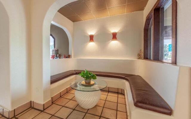 Taos Valley Lodge