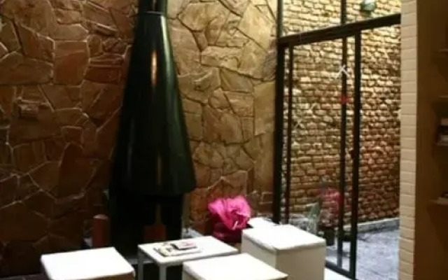 Palermo Art Hostel