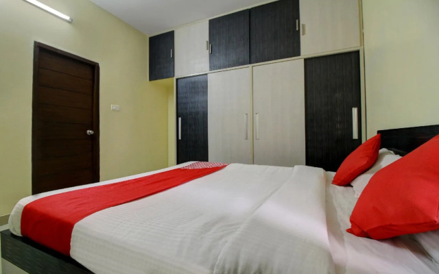 OYO 22536 Vishaak Inn