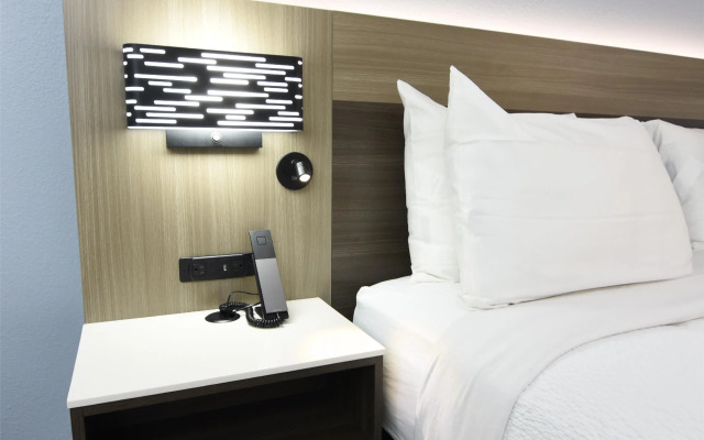 Best Western Point South