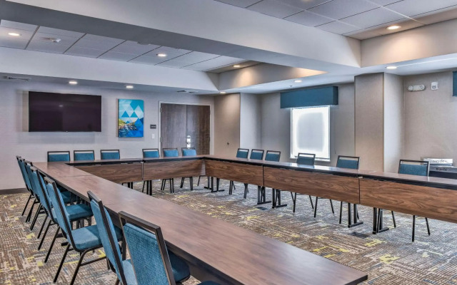 Hampton Inn & Suites Keene