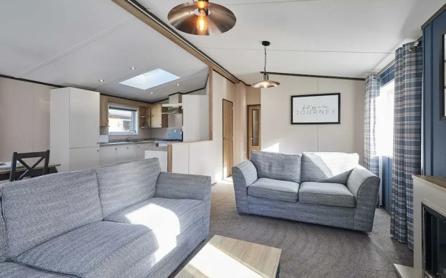 Host Stay Bridgewater Lodge