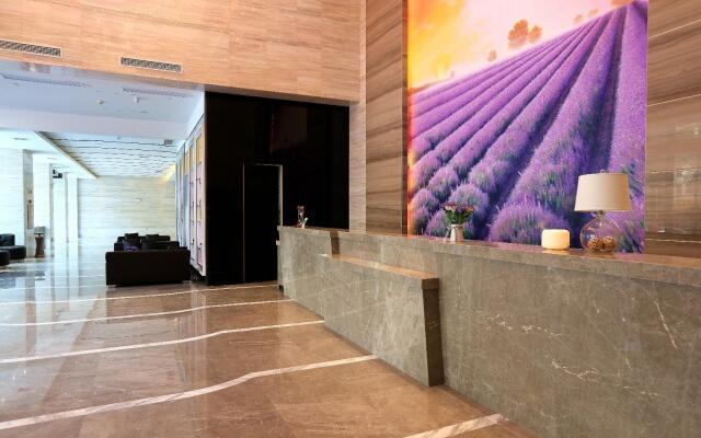 Lavande Hotels Chibi Highspeed Railway Station