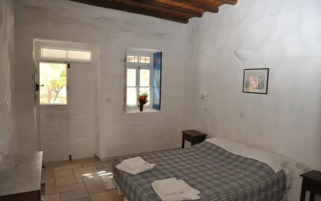 Anezina Hotel
