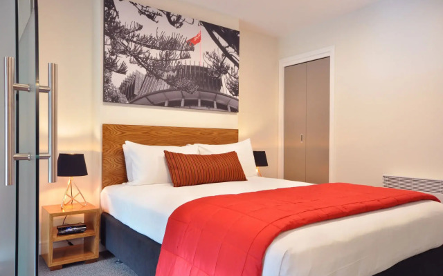 Boulcott Suites