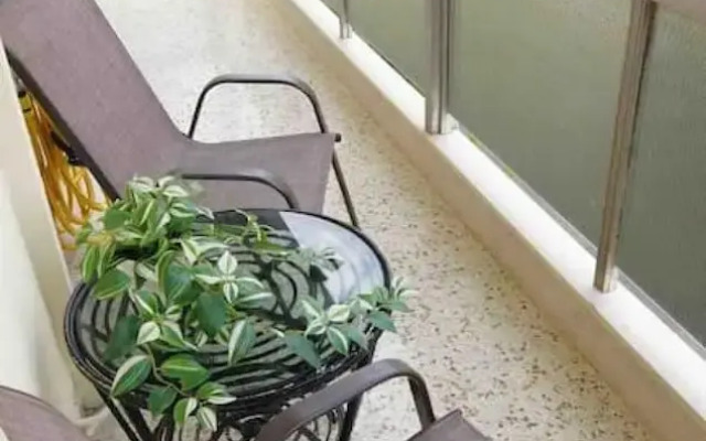 Alkuoni lux Flat at P Faliro
