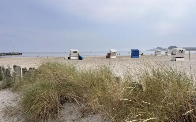 Holiday Apartment Beach54\"damp