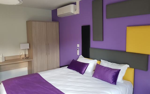 Domaine des Pierres Dorées