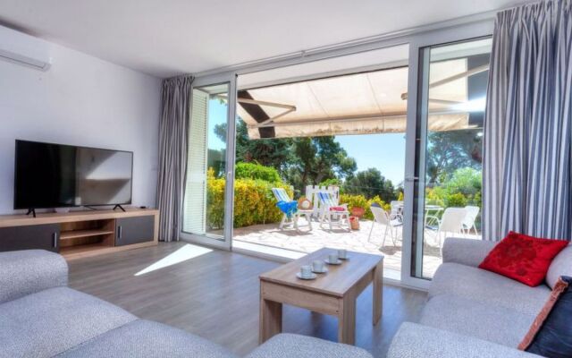 Apartment Cap Roig Masserberg