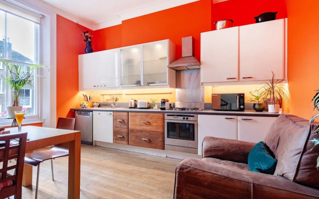 Cozy 2BR Near Notting Hill & Hyde Park
