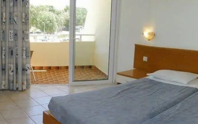 Relax Hotel