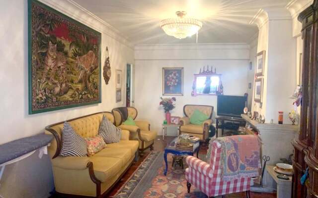 Apartment With 3 Bedrooms in Amadora
