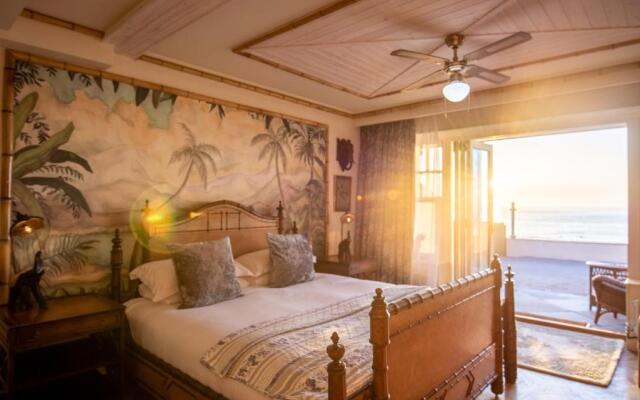 Tolcarne Beach Colonial Restaurant and Rooms
