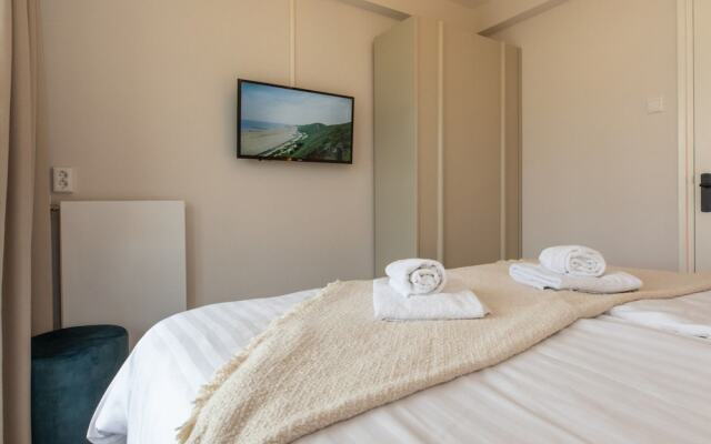 Lovely Apartment by the sea