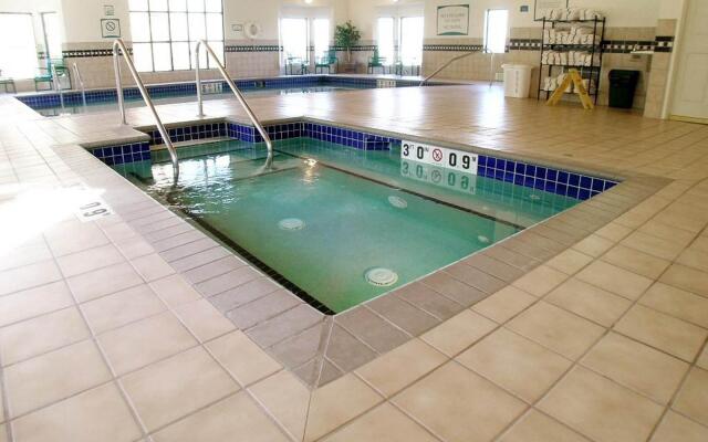 Staybridge Suites MPLS-Maple Grove/Arbor Lakes by IHG