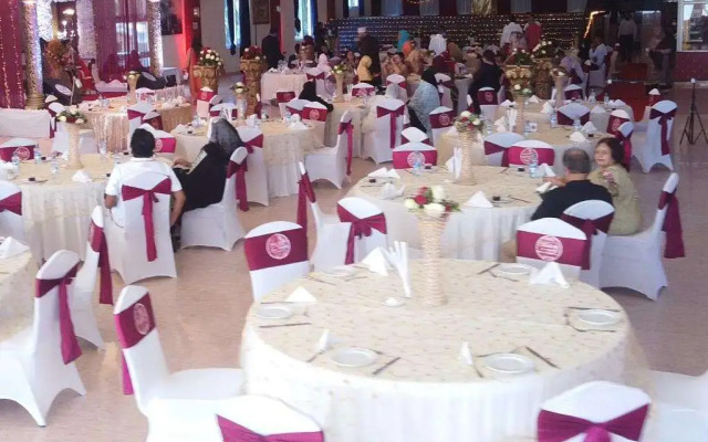 Sai Rock Beach Hotel & Spa