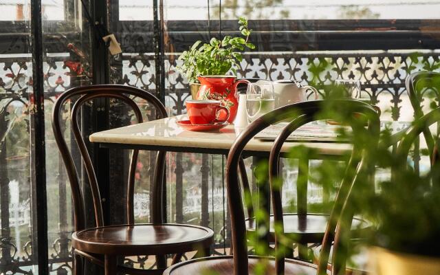 The Bronte Boutique Hotel