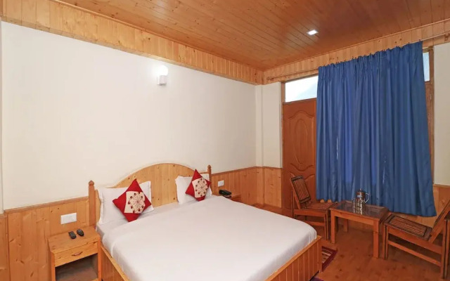 OYO 13697 Home Grand Hill View Naggar Road