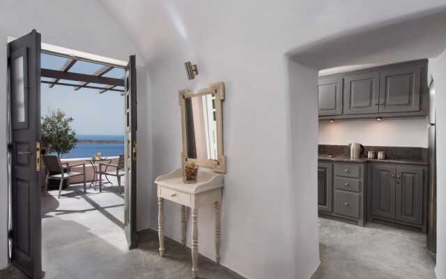 Theodora Suites - Adults Only
