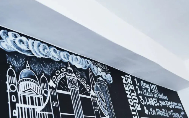 Gallery Hyde Park Hostel